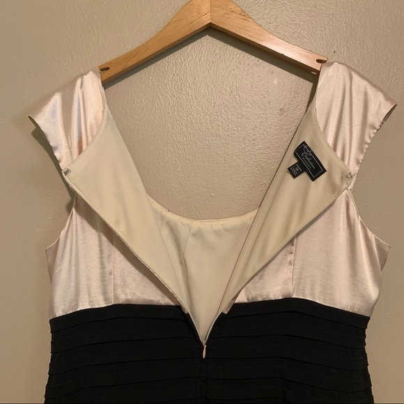 Dress Barn BodyCon Dress - Picture 3 of 6